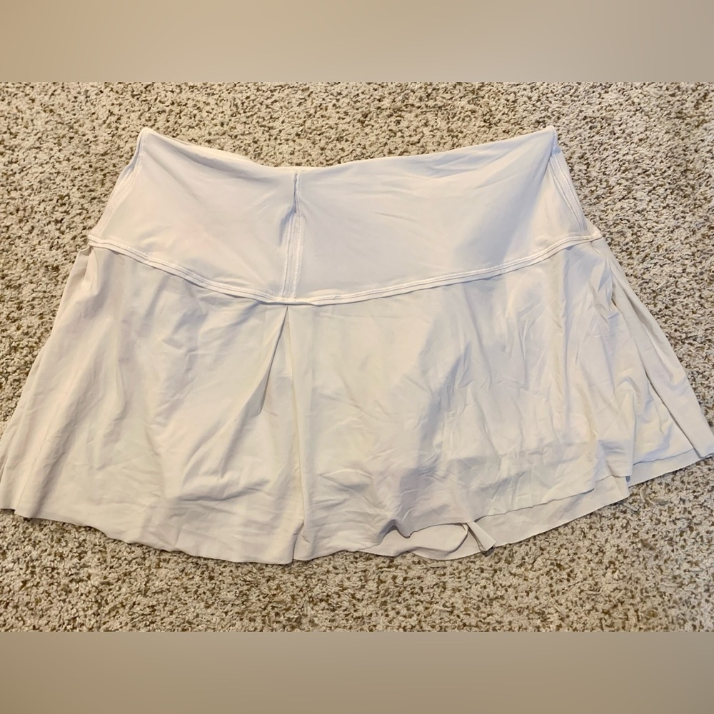 Lululemon skirt with shorts underneath size 10